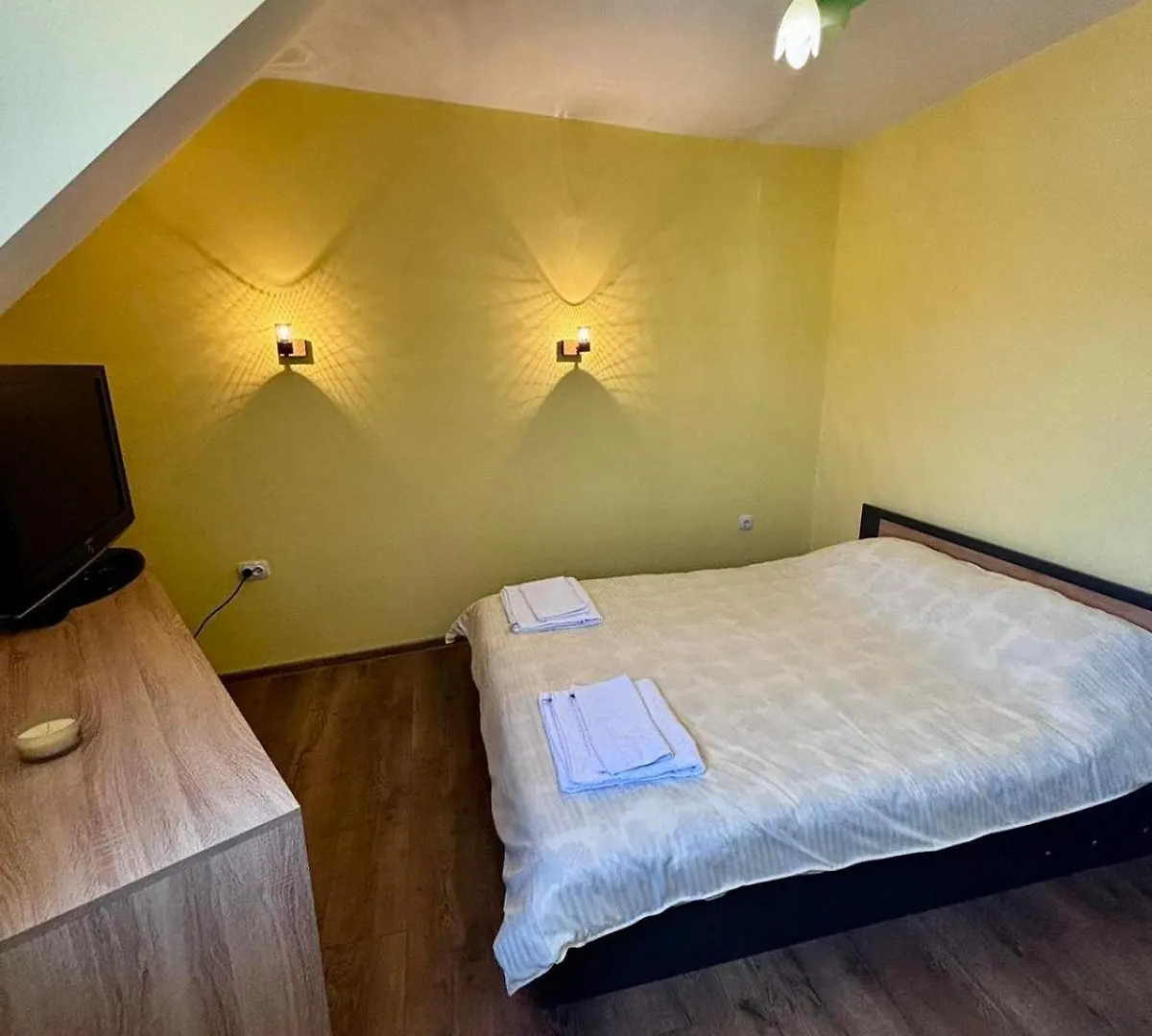 The Green Suite & Terrace Filibe