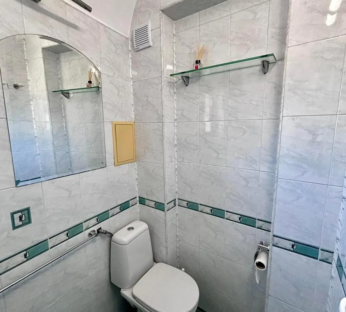 The Green Suite & Terrace Filibe 0*,  Bulgaristan